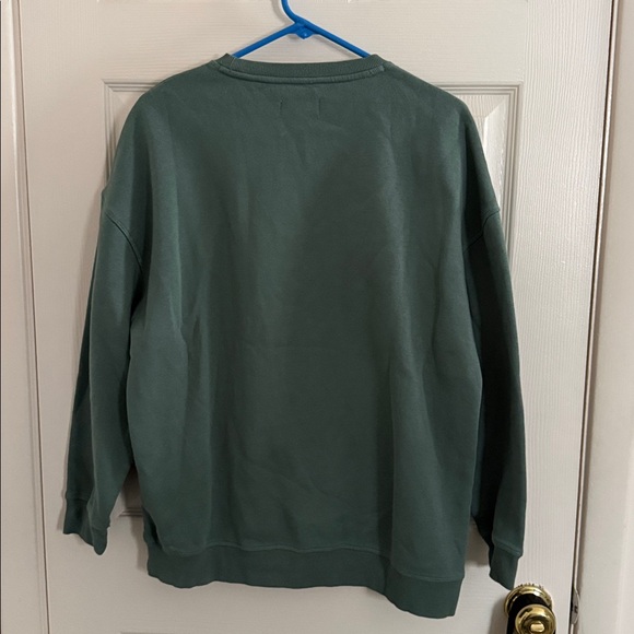 Women’s Liv Outdoor Graphic Crew Neck - Picture 2 of 4